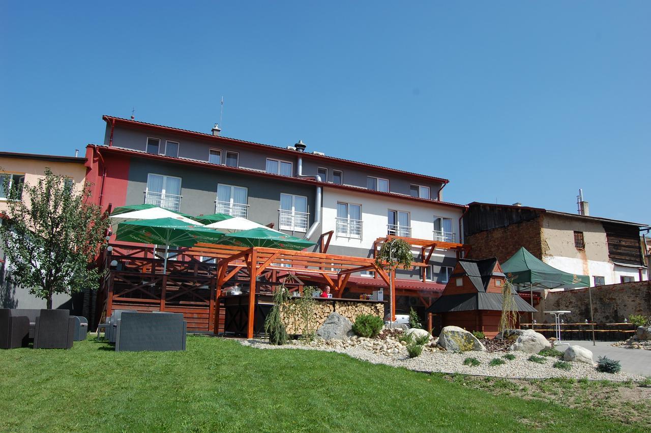 Hotel Menhard Buitenkant foto